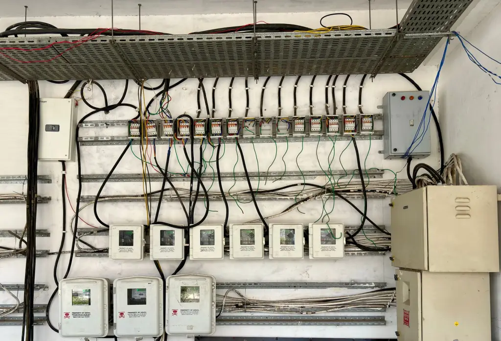 济宁诚者成工程机械装载机选型指南：建筑工地常用型号配置解析