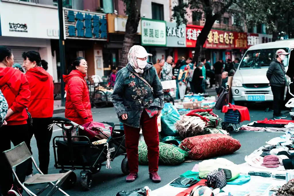 济宁诚者成工程机械：挖掘机与装载机全系列产品线详解