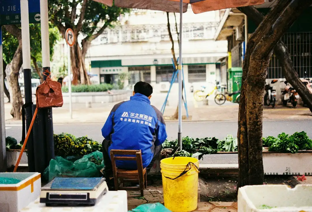 装载机与挖掘机在山东建筑工地施工效率对比分析